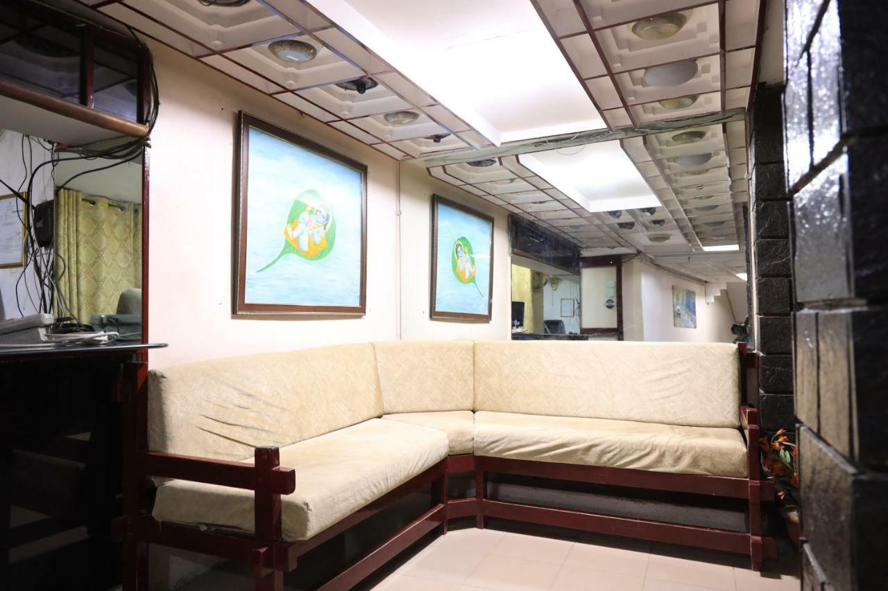 Spot On 39820 Shree Vaibhav Saver Hotel นาคปุระ ภายนอก รูปภาพ