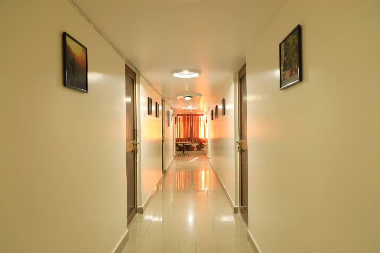Spot On 39820 Shree Vaibhav Saver Hotel นาคปุระ ภายนอก รูปภาพ