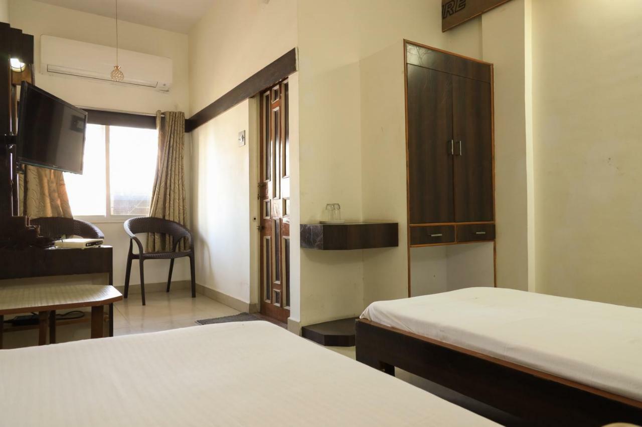 Spot On 39820 Shree Vaibhav Saver Hotel นาคปุระ ภายนอก รูปภาพ